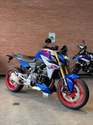 BMW F 900 R SPORT PLUS BMW F 900 R SPORT PLUS